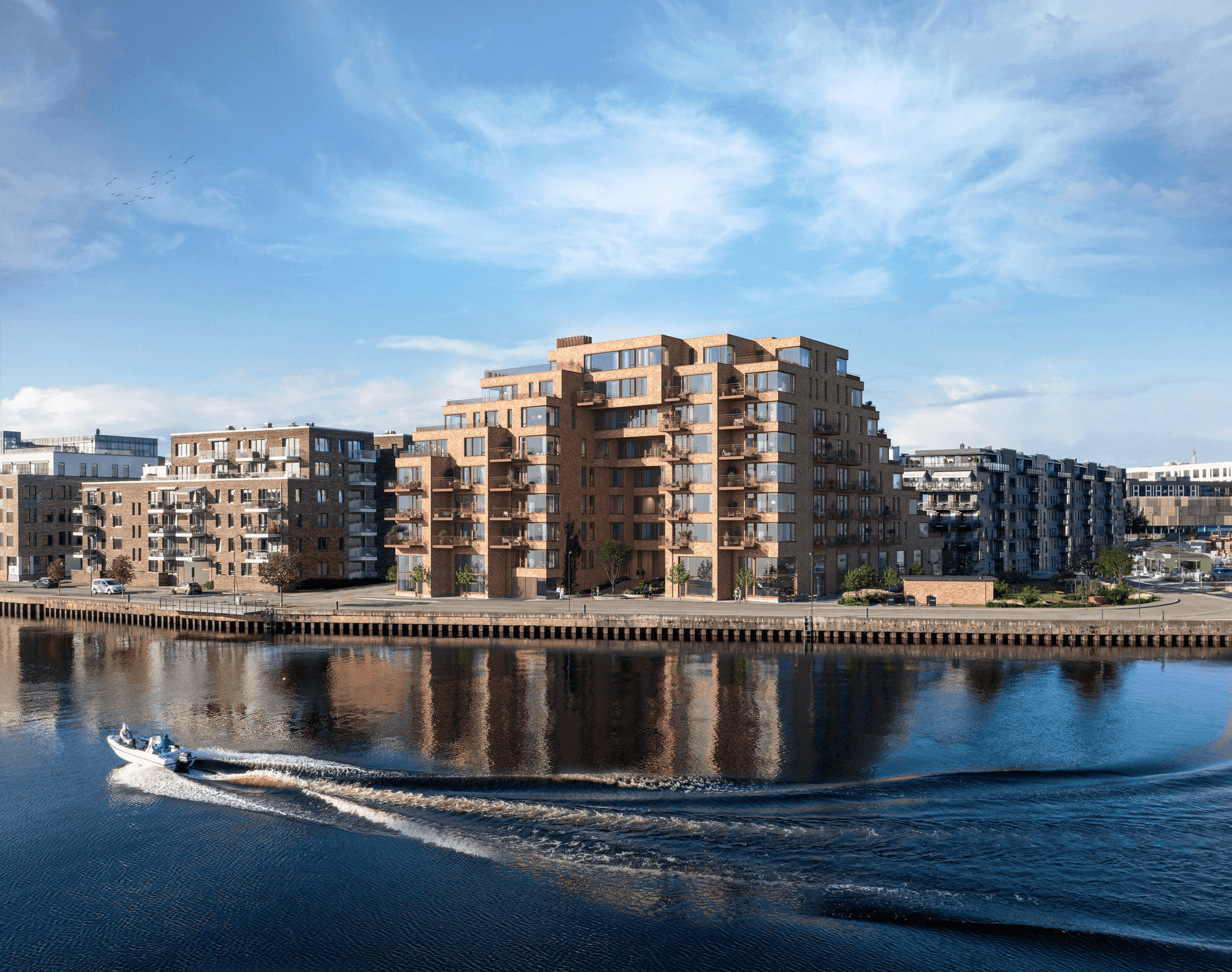 Ikke lenge igjen før det er båter i Otra og ferdige fasader på Tangen Terrasse.